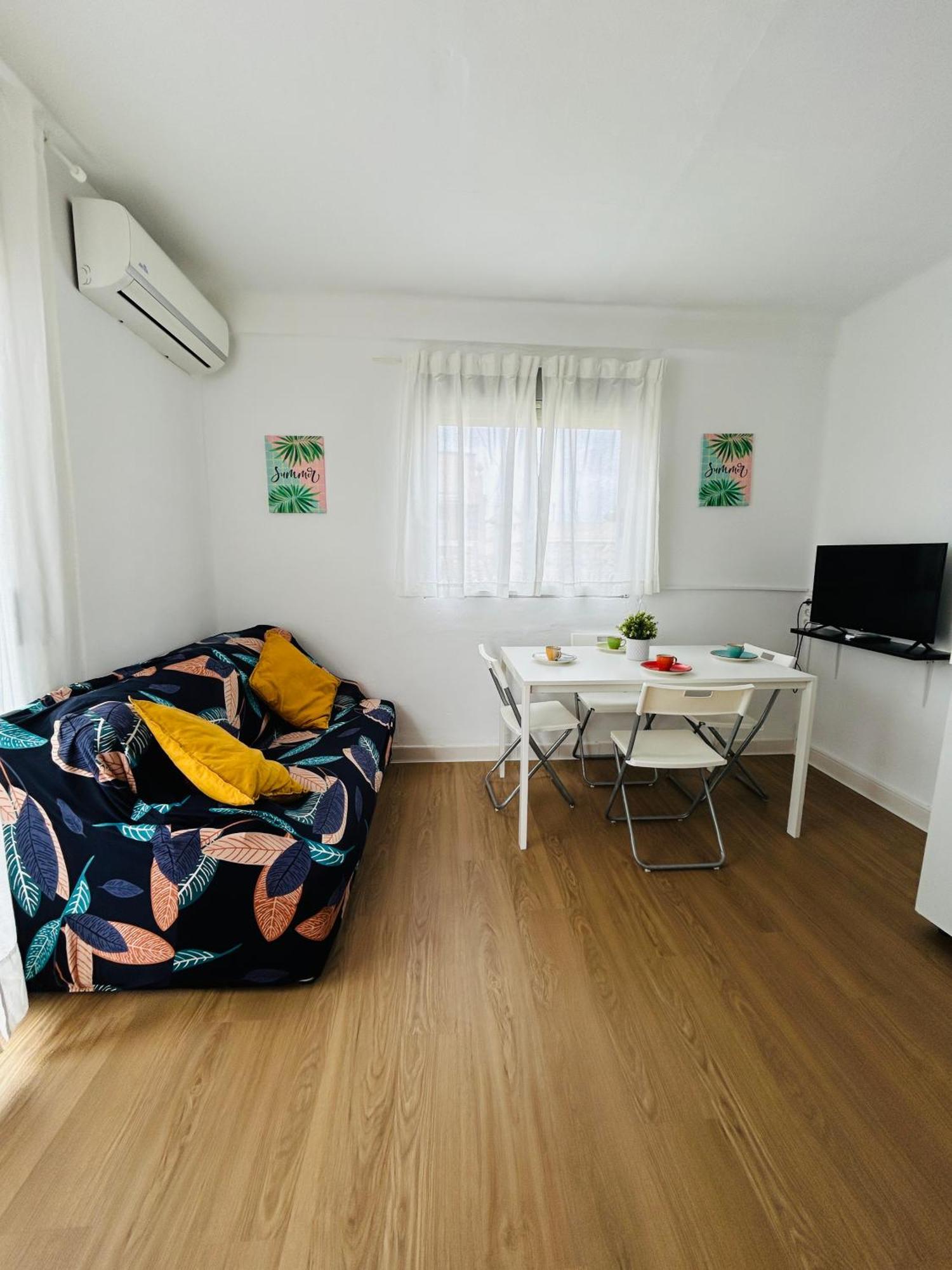 Apartamento Luna En Playa De Gandia Apartment Exterior photo